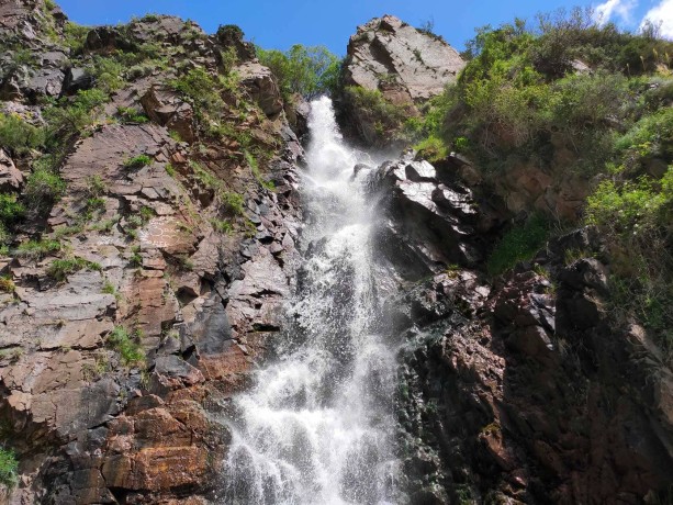 Тургеньское ущелье, Иссыкское озеро
