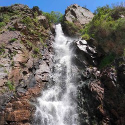 Тургеньское ущелье, Иссыкское озеро