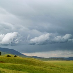 Долина реки Текес