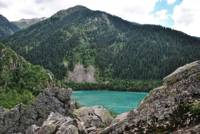 Тургеньское ущелье Иссыкское озеро