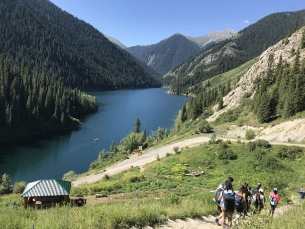 Чарынский Каньон, озеро Кольсай, озеро Каинды