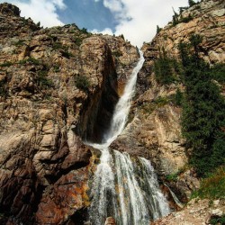 Водопад Бурхан Булак 
