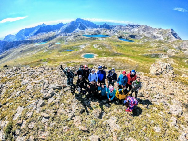 Ущелье Кенсу, долина 100 озер